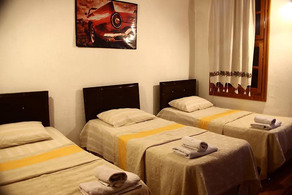 Ayfada Cafe & Pension Ayvalı Zimmer foto